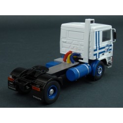 Volvo F10 Polar Express 1983 model 1:43 IXO Models TR099