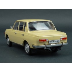 Wartburg 353 1967 model 1:24 WhiteBox WB124076