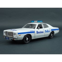 Dodge Coronet Boston Police Department 1976 model 1:24 GreenLight GL85521