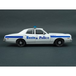 Dodge Coronet Boston Police Department 1976 model 1:24 GreenLight GL85521