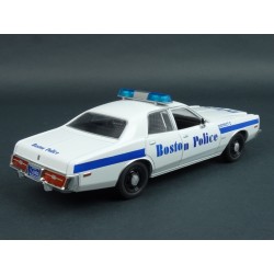 Dodge Coronet Boston Police Department 1976 model 1:24 GreenLight GL85521