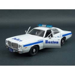 Dodge Coronet Boston Police Department 1976 model 1:24 GreenLight GL85521