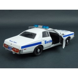 Dodge Coronet Boston Police Department 1976 model 1:24 GreenLight GL85521