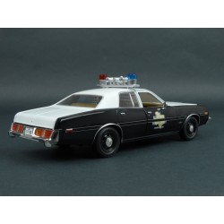 Dodge Monaco Texas Highway Patrol (Police) 1977 model 1:24 GreenLight GL85522