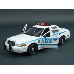 Ford Crown Victoria Police Interceptor NYPD (New York Police Department) 2011 model 1:24 GreenLight GL85513