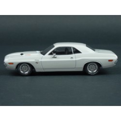 Dodge Challenger R/T 1970 Vanishing Point 1971 model 1:43 GreenLight GL86545