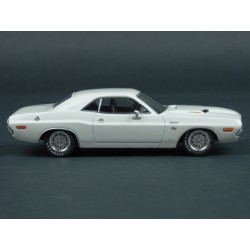 Dodge Challenger R/T 1970 Vanishing Point 1971 model 1:43 GreenLight GL86545