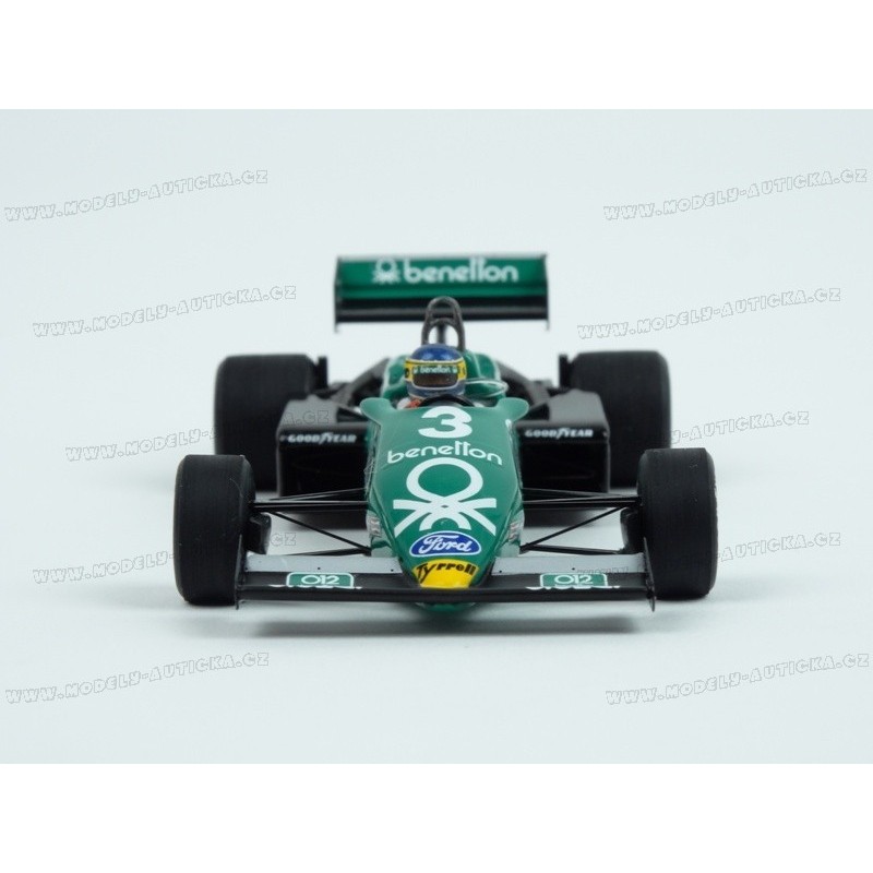 希少 美品 Spark 1/43 Tyrrell 011 US GP 1983 Model F1 Spark 1/43 Tyrrell 011 Winner US Gp 1983 #3 M. Alboreto