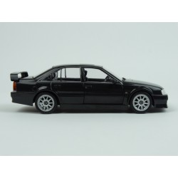 Opel Omega Evolution 500 Irmscher 1991 model 1:24 WhiteBox WB124083-O