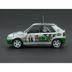 Škoda Felicia Kit Car Nr.16 Rallye Tour de Corse 1995 model 1:43 IXO Models RAC371A