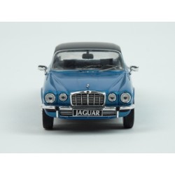 Jaguar XJ12C 1976 (Blue Met.) model 1:43 IXO Models CLC400N