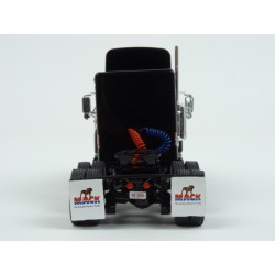 Mack RS700 Rubber Duck 1966 (Convoy 1978) model 1:43 IXO Models TR100