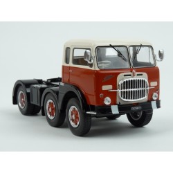 Fiat 690 T1 1961 (Red/Cream) model 1:43 IXO Models TR101