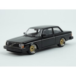 Volvo 242 Customs 1980 (Black) model 1:43 IXO Models MOC311