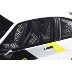 Opel Manta B 400 1982 model 1:18 OttO mobile OT921