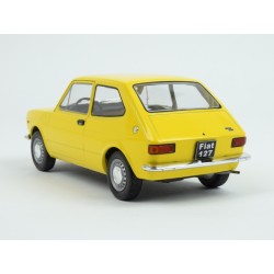 Fiat 127 1971 model 1:24 WhiteBox WB124109