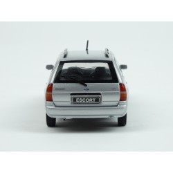 Ford Escort Turnier 1996 (Silver Met.) model 1:43 IXO Models CLC396N