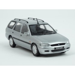 Ford Escort Turnier 1996 (Silver Met.) model 1:43 IXO Models CLC396N