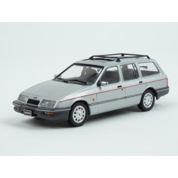 Ford Sierra Ghia Estate (Rural) 1988 (Silver Met.) model 1:43 IXO Models CLC391N