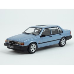 Volvo 940 Turbo 1990 model 1:43 IXO Models CLC411N