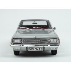 Opel Diplomat A V8 Coupé 1965 model 1:24 WhiteBox WB124082-O