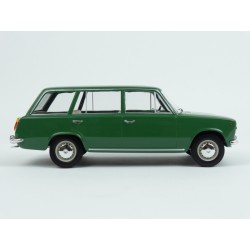 Seat 124 Familiar 1968 (Green), Triple9 1/18 scale