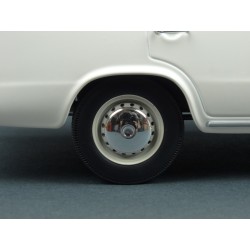 Seat 124 Familiar Ambulance 1968, Triple9 1/18 scale