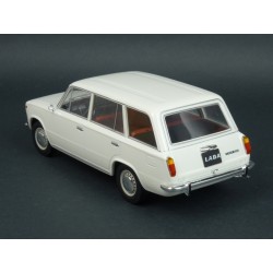 Lada 1200 Combi (VAZ 2102) 1970 (White) model 1:18 Triple9 T9-1800232