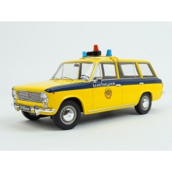 Lada 1200 Combi (VAZ 2102) Milicia 1970 model 1:18 Triple9 T9-1800233