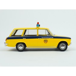 Lada 1200 Combi (VAZ 2102) Milicia 1970 model 1:18 Triple9 T9-1800233