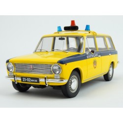 Lada 1200 Combi (VAZ 2102) Milicia 1970 model 1:18 Triple9 T9-1800233