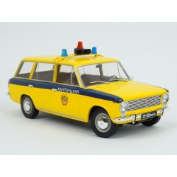 Lada 1200 Combi (VAZ 2102) Milicia 1970 model 1:18 Triple9 T9-1800233