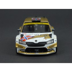Škoda Fabia Rally 2 EVO Nr.20 Winner WRC2 Rallye Monza 2021 model 1:43 IXO Models RAM827B