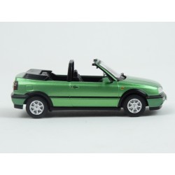 Volkswagen Golf III Cabriolet 1995 model 1:43 IXO Models CLC427N