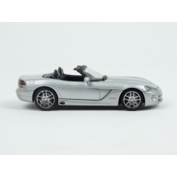 Dodge Viper SRT-10 2003 (Silver) model 1:43 AUTOart 51703