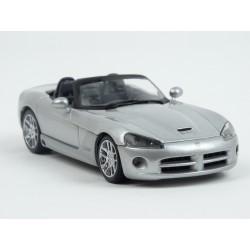 Dodge Viper SRT-10 2003 (Silver) model 1:43 AUTOart 51703