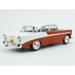 Chevrolet Bell Air 4-Door Sedan 1956 model 1:24 WhiteBox WB124121