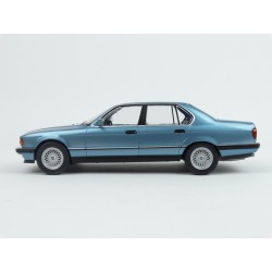 BMW (E32) 730i 1992 (Blue Met.) model 1:18 MCG (Model Car Group) MCG18160