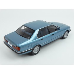BMW (E32) 730i 1992 (Blue Met.) model 1:18 MCG (Model Car Group) MCG18160