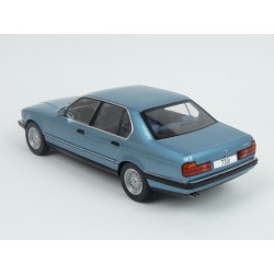BMW (E32) 730i 1992 (Blue Met.) model 1:18 MCG (Model Car Group) MCG18160