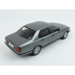 BMW (E32) 740i 1992 (Grey Met.), MCG (Model Car Group) 1/18 scale