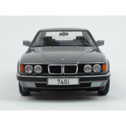 BMW (E32) 740i 1992 (Grey Met.), MCG (Model Car Group) 1/18 scale