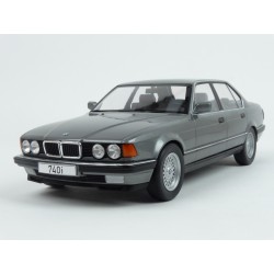 BMW (E32) 740i 1992 (Grey Met.), MCG (Model Car Group) 1/18 scale