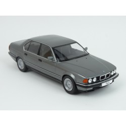 BMW (E32) 740i 1992 (Grey Met.), MCG (Model Car Group) 1/18 scale