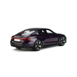 Audi RS e-tron GT 2021 model 1:18 GT Spirit GT392