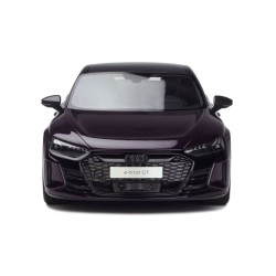 Audi RS e-tron GT 2021 model 1:18 GT Spirit GT392