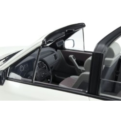 Ford Escort Cabriolet XR3i 1986 model 1:18 OttO mobile OT398