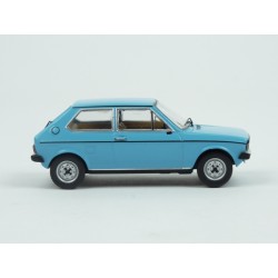 Volkswagen Polo (Mk.I) 1975 model 1:43 IXO Models CLC423N