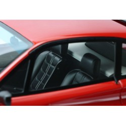 Ferrari 208 GTB Turbo 1982 model 1:18 GT Spirit GT347