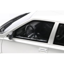 Renault 25 Phase 1 V6 Injection 1984 model 1:18 OttO mobile OT1070